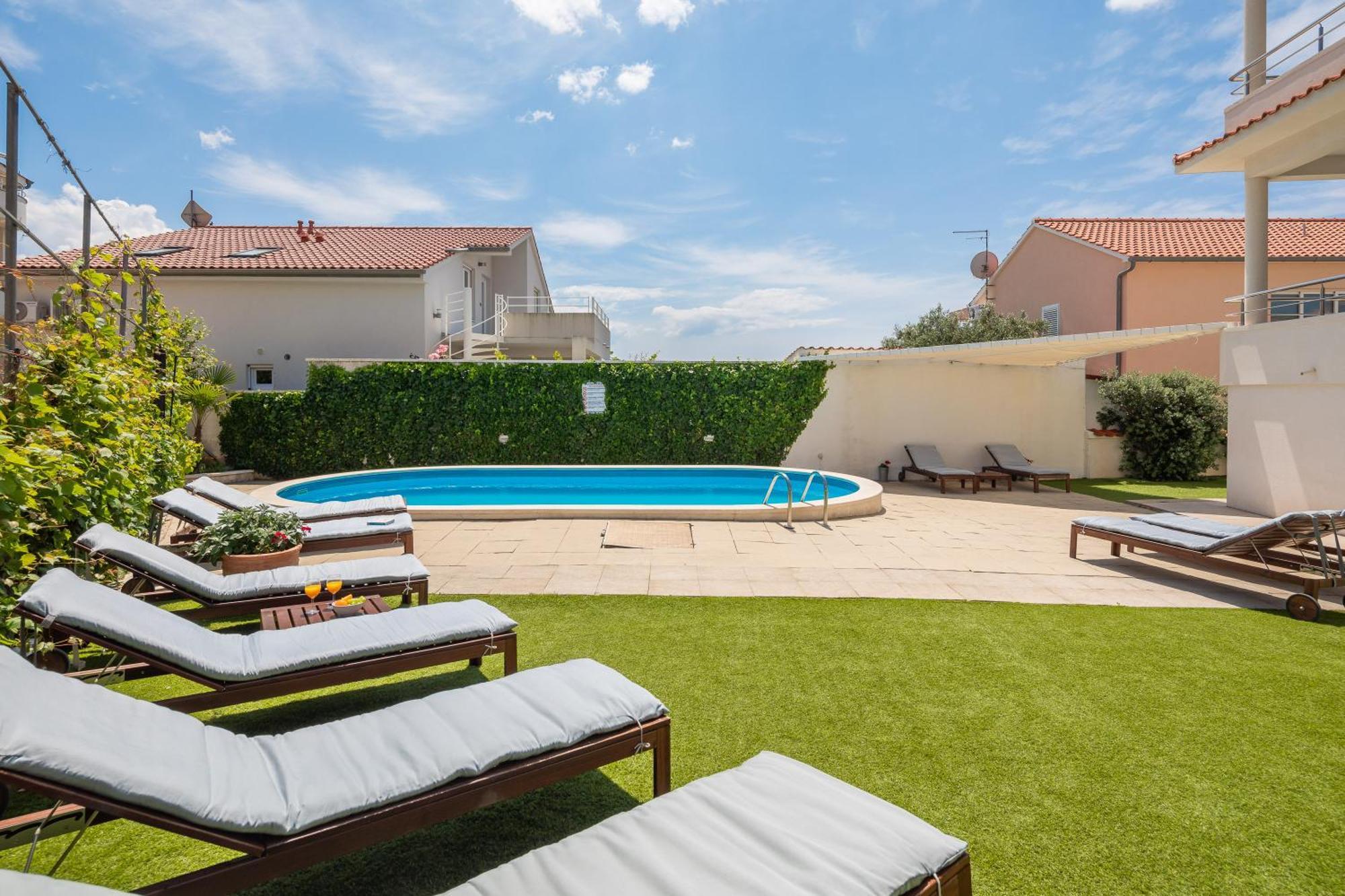 Apartments Tihi III Vodice Buitenkant foto