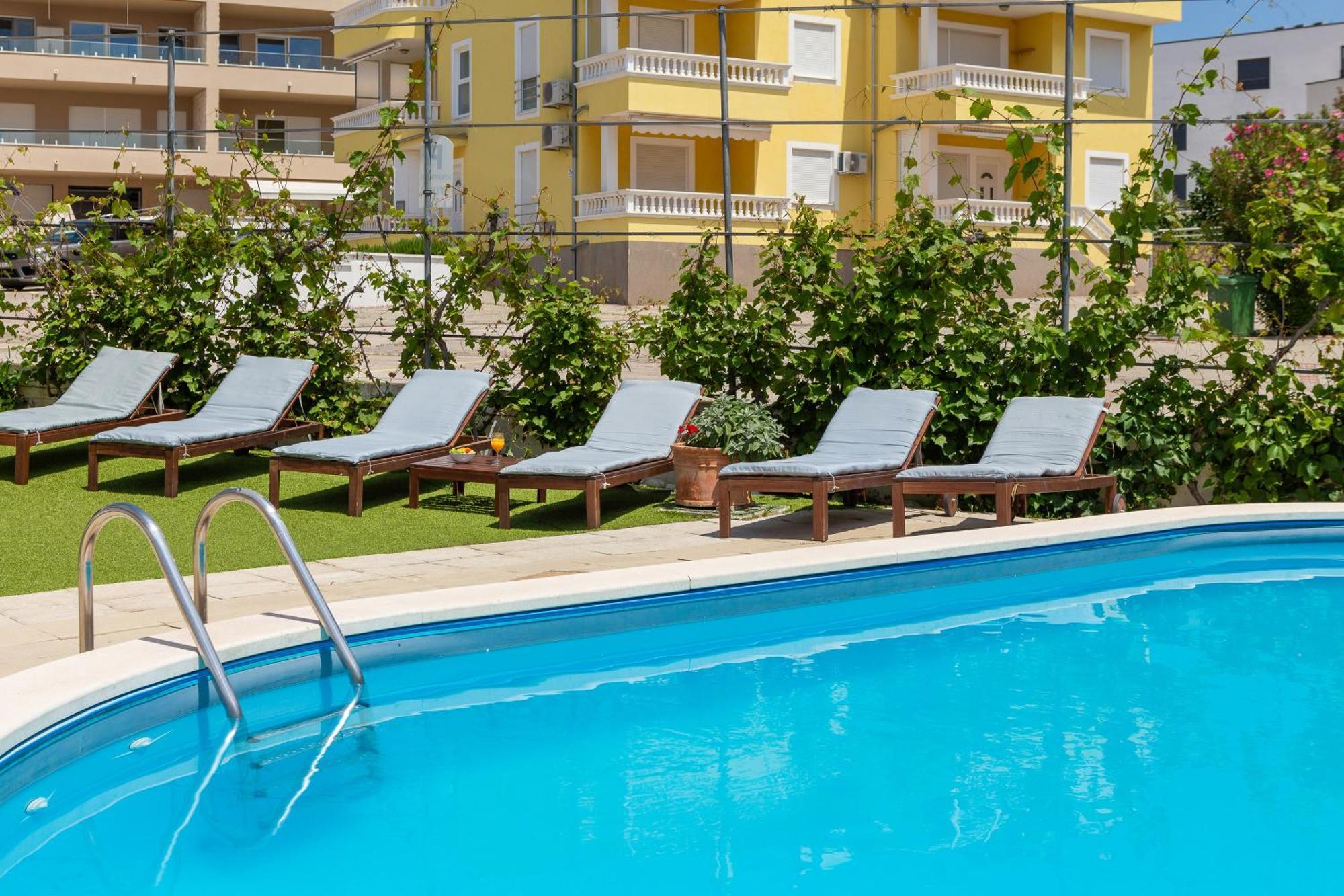 Apartments Tihi III Vodice Buitenkant foto