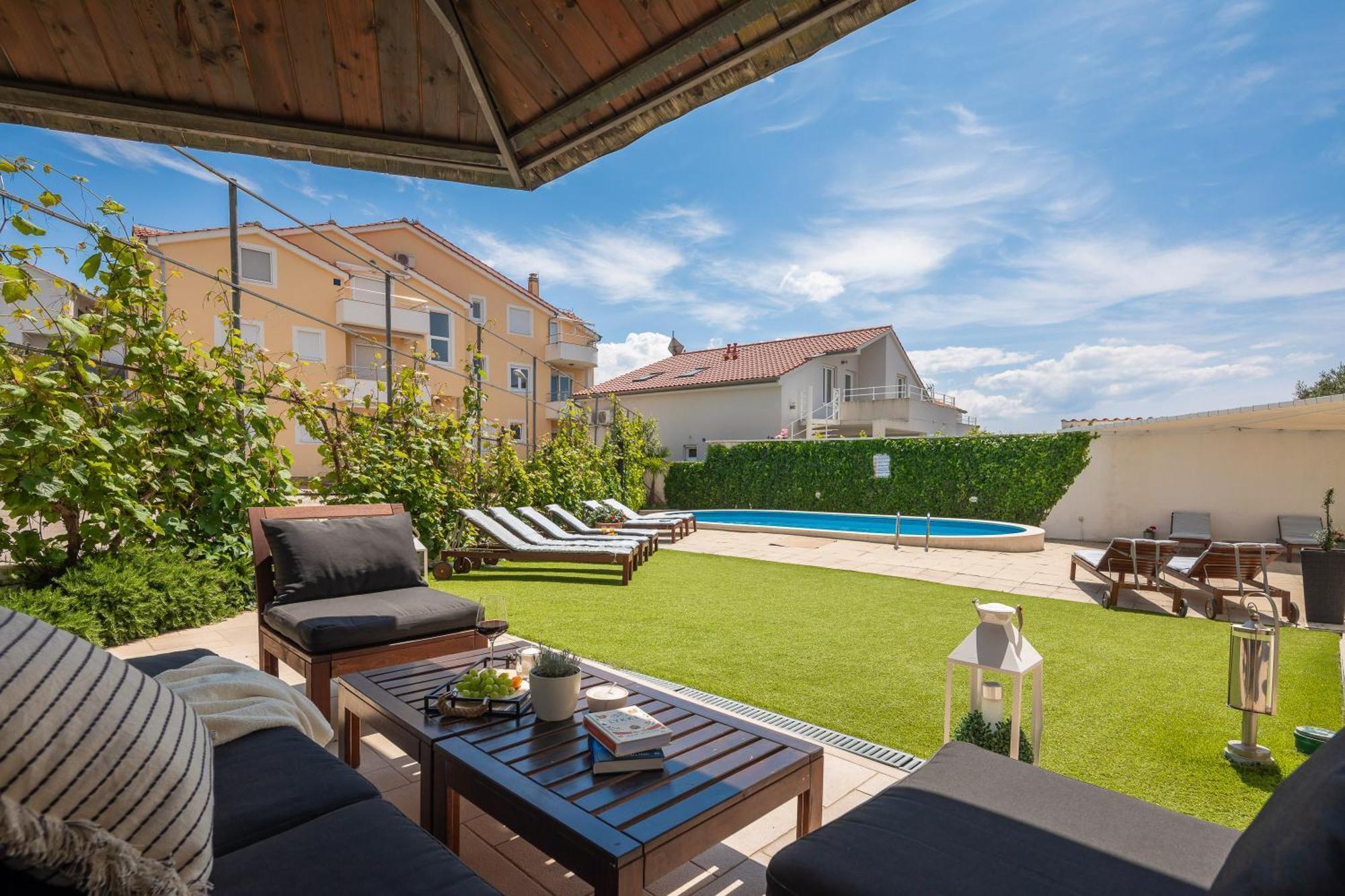 Apartments Tihi III Vodice Buitenkant foto