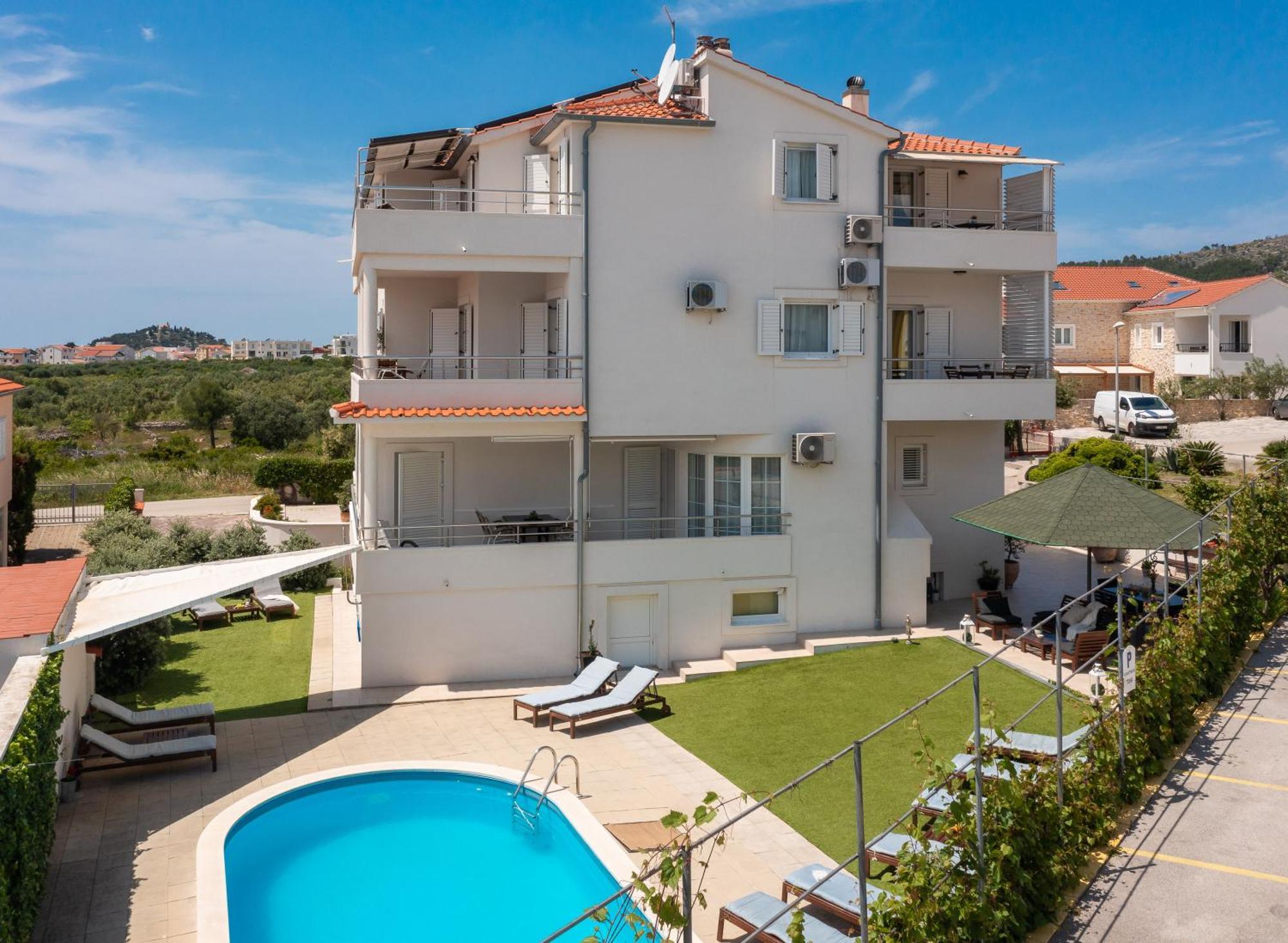 Apartments Tihi III Vodice Buitenkant foto