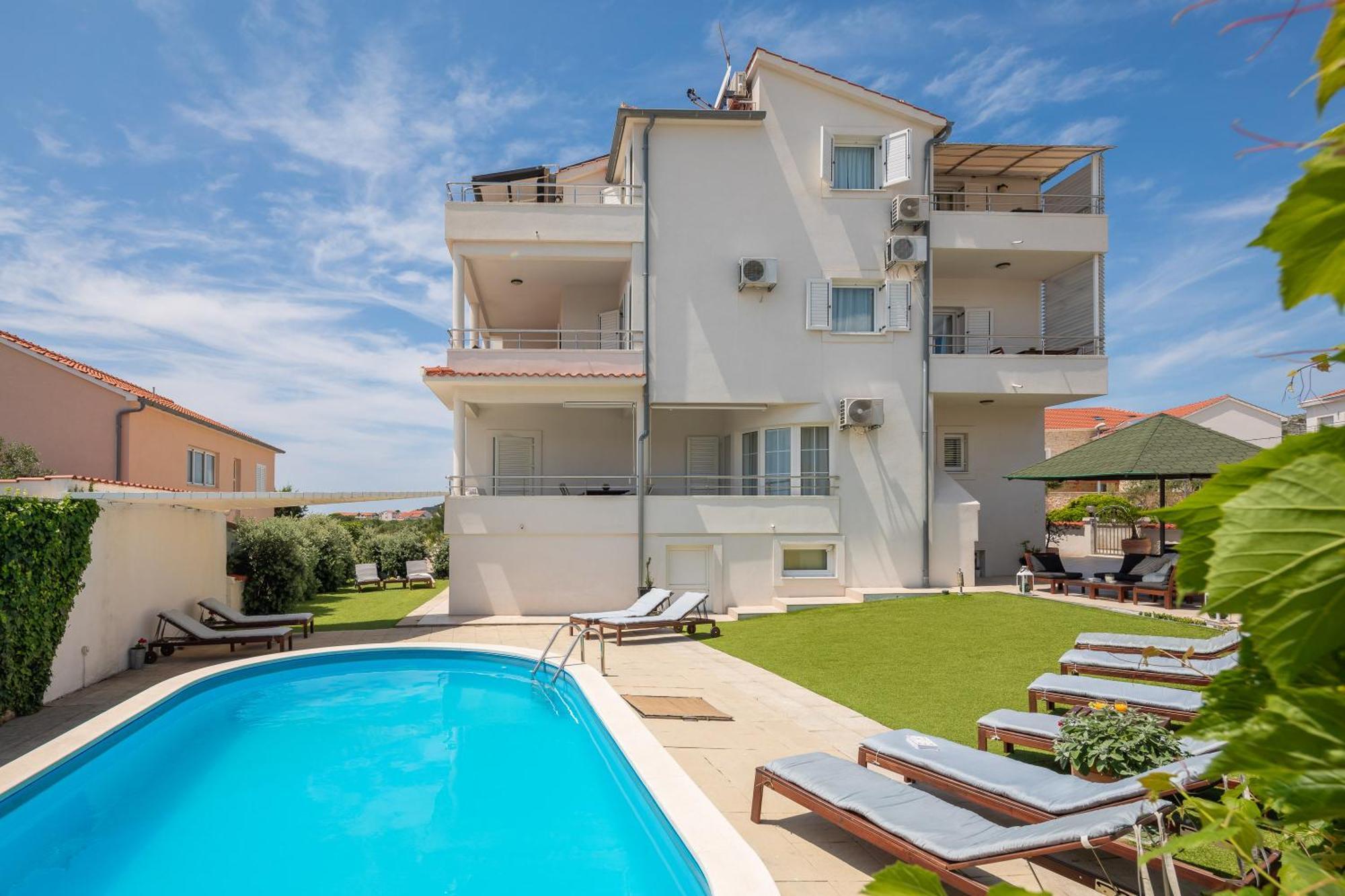 Apartments Tihi III Vodice Buitenkant foto