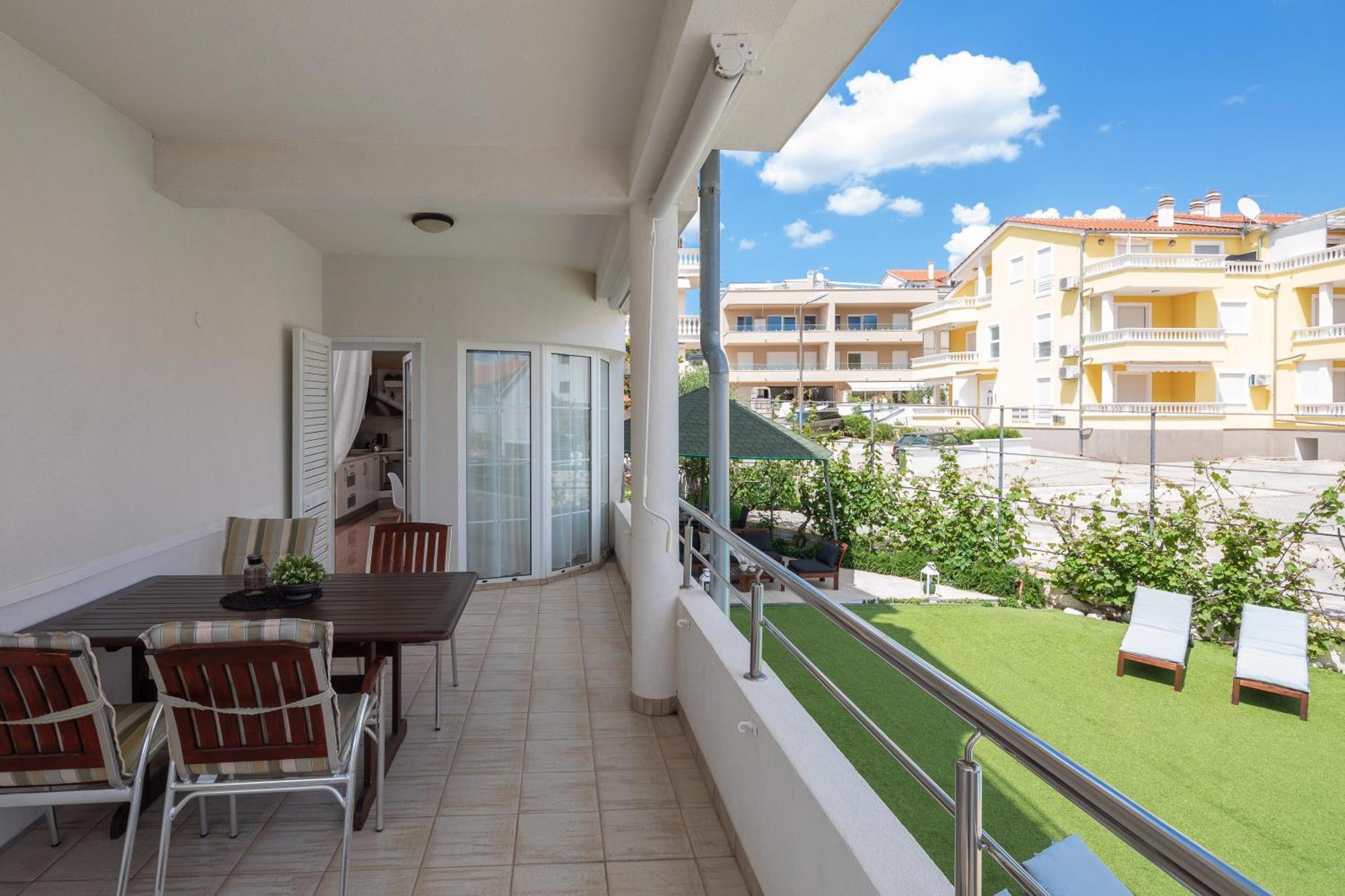 Apartments Tihi III Vodice Buitenkant foto